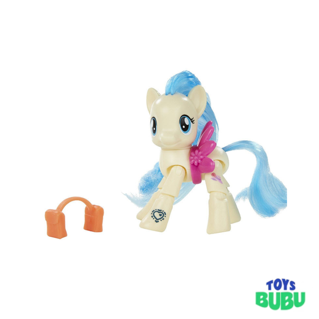 My Little Pony Miss Pommel Runway Show Pony – Poseable Figure with Accessories