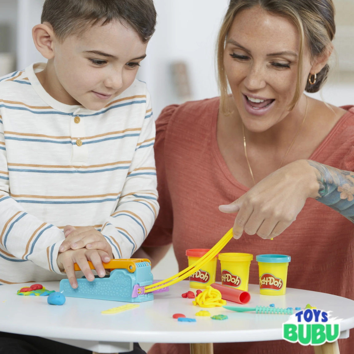 Play-Doh Fun Factory Starter Set – Kids Arts & Crafts Kit with 3 Colors (Ages 3+)