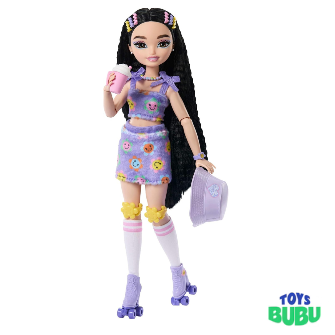 Barbie Dream Besties Renee Doll – Roller Skating Fashion Doll with Accessories (12 Pieces)