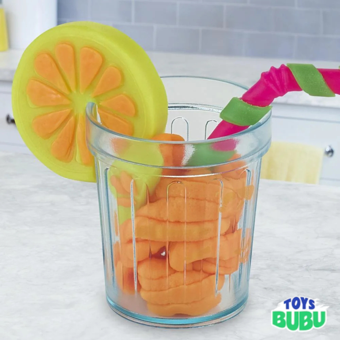 Play-Doh Juice Squeezin’ Juicer Set – Kitchen Creations Toy with 4 Colors (Ages 3+)