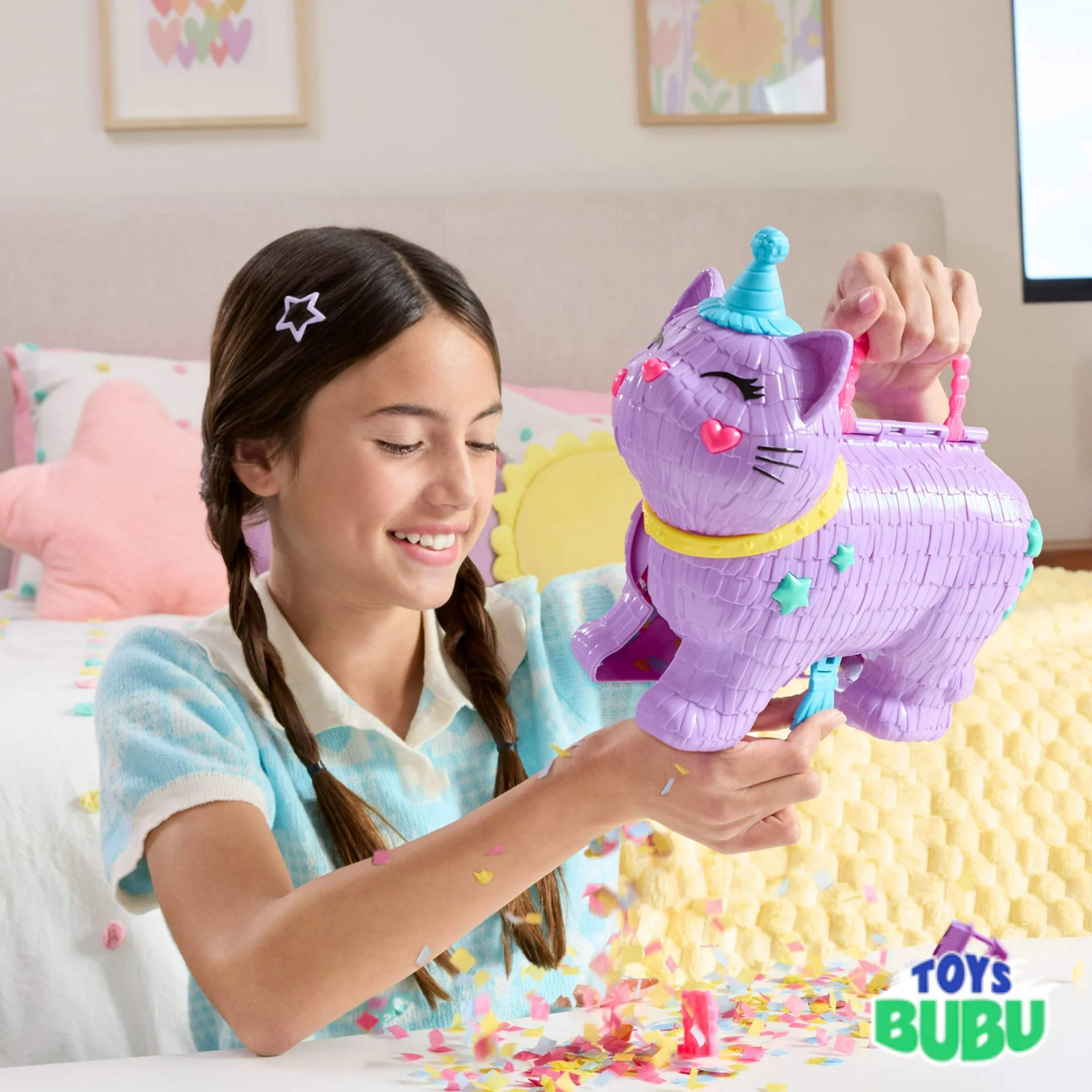 Polly Pocket Celebration Kitty Piñata Playset Mini Doll - Compact Toy for Kids & Collectors